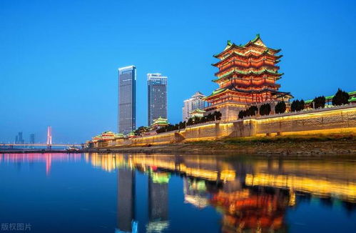 南昌房價三連跌,南昌紅谷灘房價跌了3000元,南昌炒房客丟盔棄甲